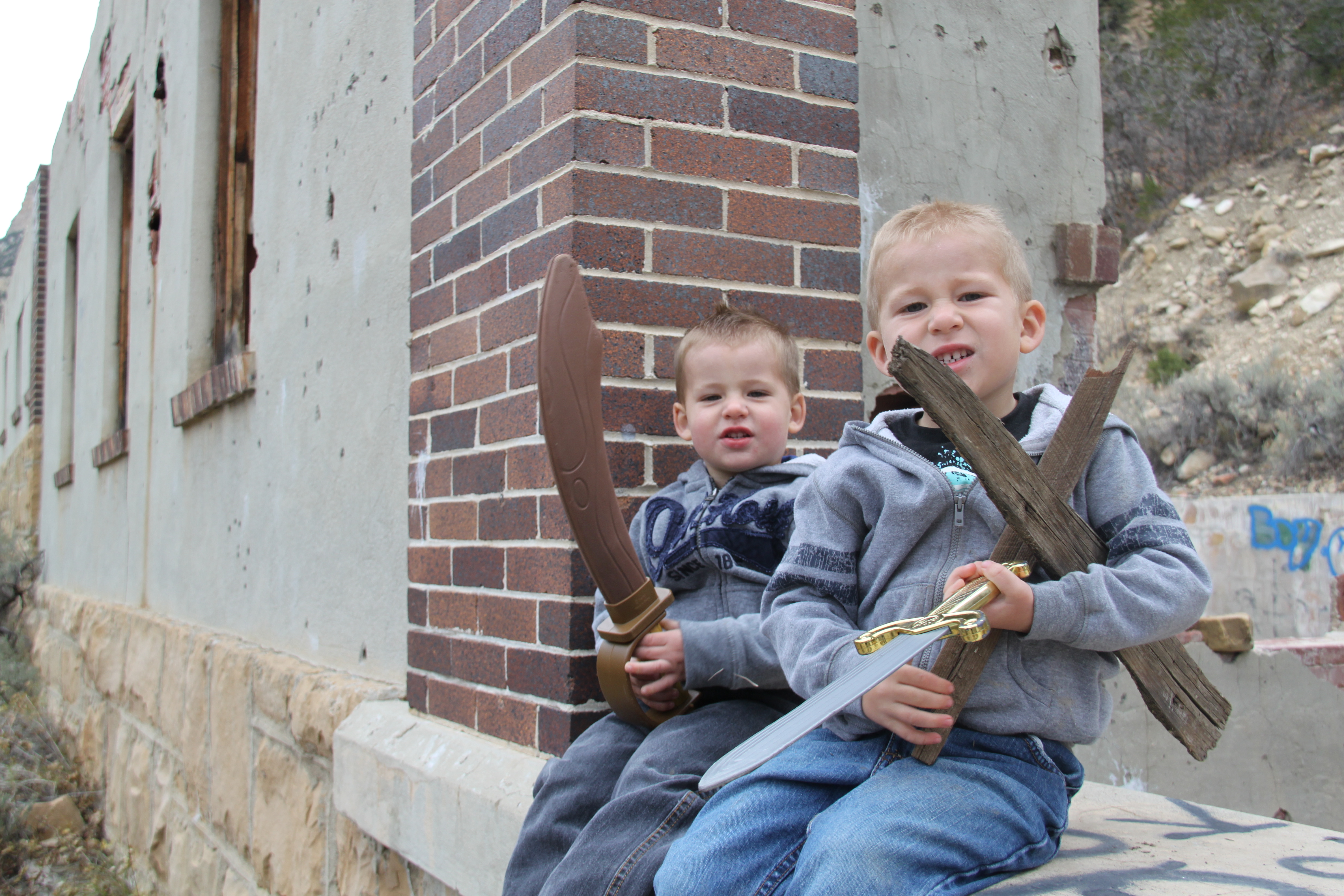 7 Outdoor Spooktacular Halloween Activities